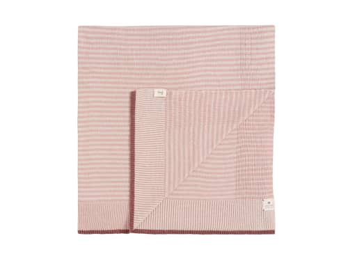 Easy Knit Blanket in Pink