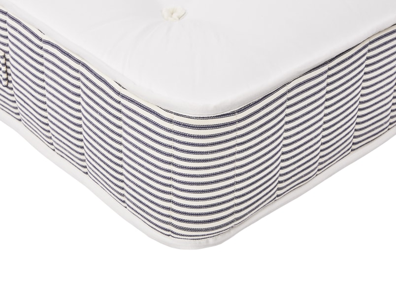 Handmade Pocket Sprung Mattress Spare Room Mattress Loaf