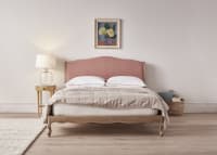 Coco Bed in Pudding Pink Clever Linen