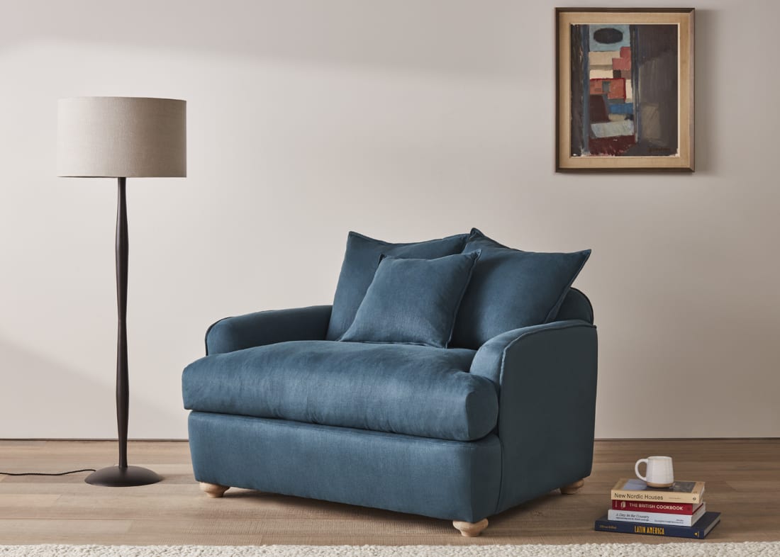 Smooch Love Seat Sofa Bed Upholstered Pull Out Love Seat Bed Loaf