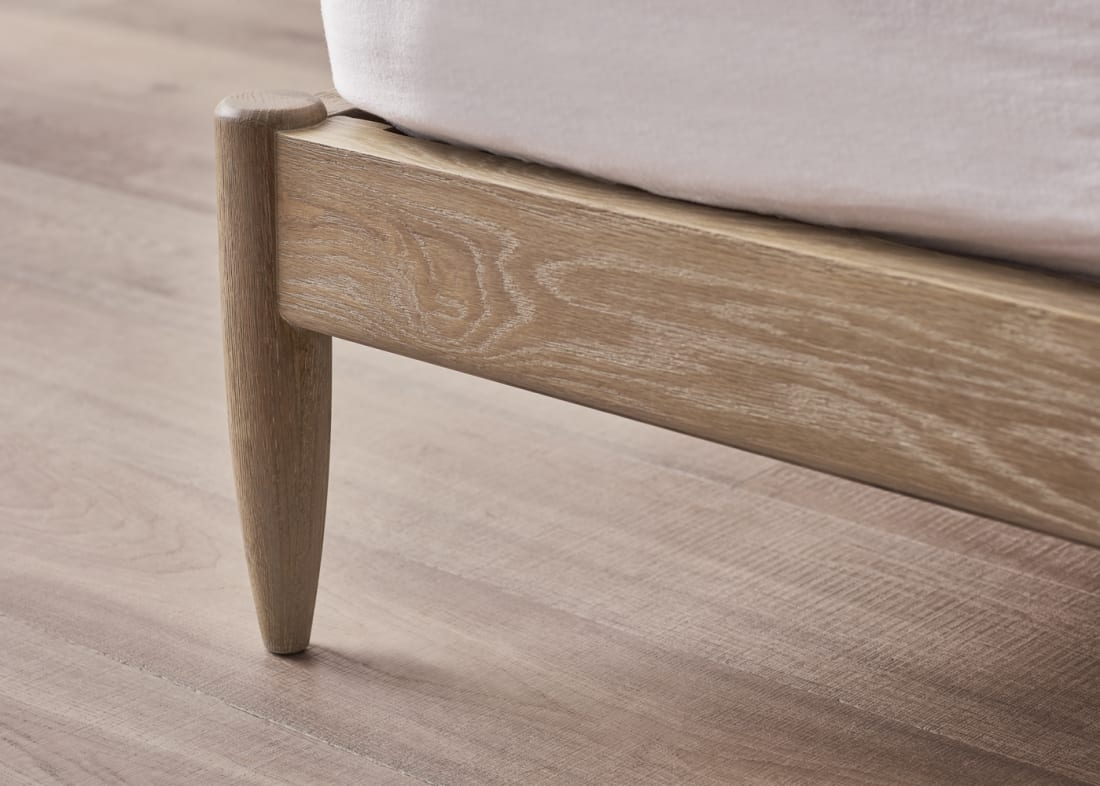Shearer Bagel Bed in Whitewashed Oak
