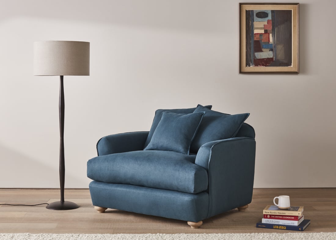 Smooch Love Seat Comfy Low Arm Deep Love Seat Loaf