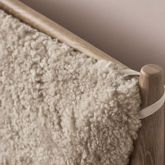 BAGEL BED OAK SHEARER 055-cropped
