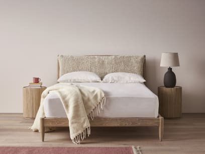 Shearer Bagel Bed in Whitewashed Oak