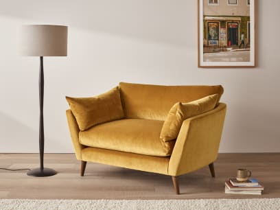 Groover Love Seat