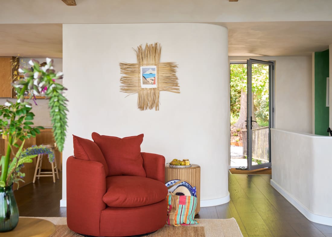 Dunkins Swivel Accent Chair in Toffee Apple Red Linen