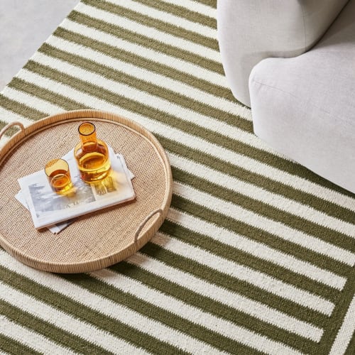 Not only is our Double Stripey rug hand-woven, it's also made from soft New Zealand wool for a super smooth feel - no socks needed here! ⁠
⁠