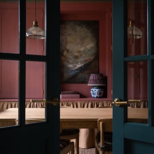 Just like their namesake, our Bread table and Butter kitchen chairs were designed to be an iconic pairing. Swipe to see them in the beautiful home of @alicegrace_england ✨ ⁠
⁠
⁠
Dining room, autumn interiors, interior inspo, cosy living, slow living⁠
