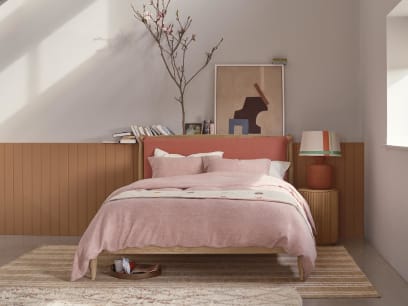 Bagel Bed in Whitewashed Oak in Jam Sandwich Pink Linen