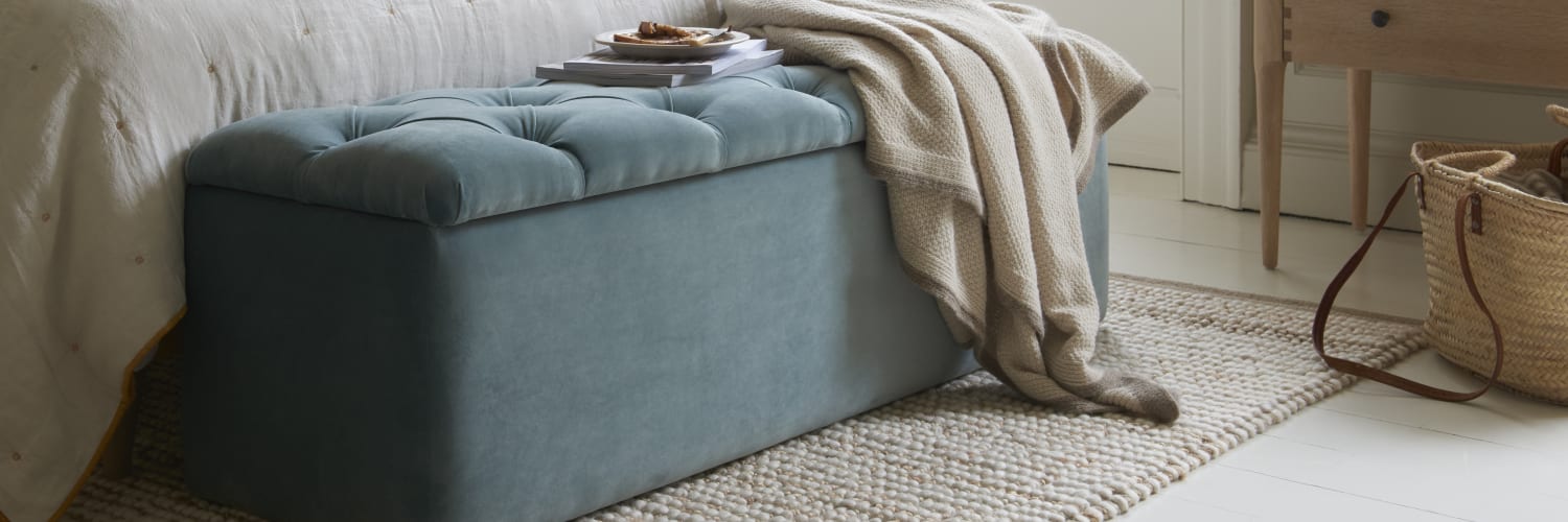Button Top Ottoman storage bench