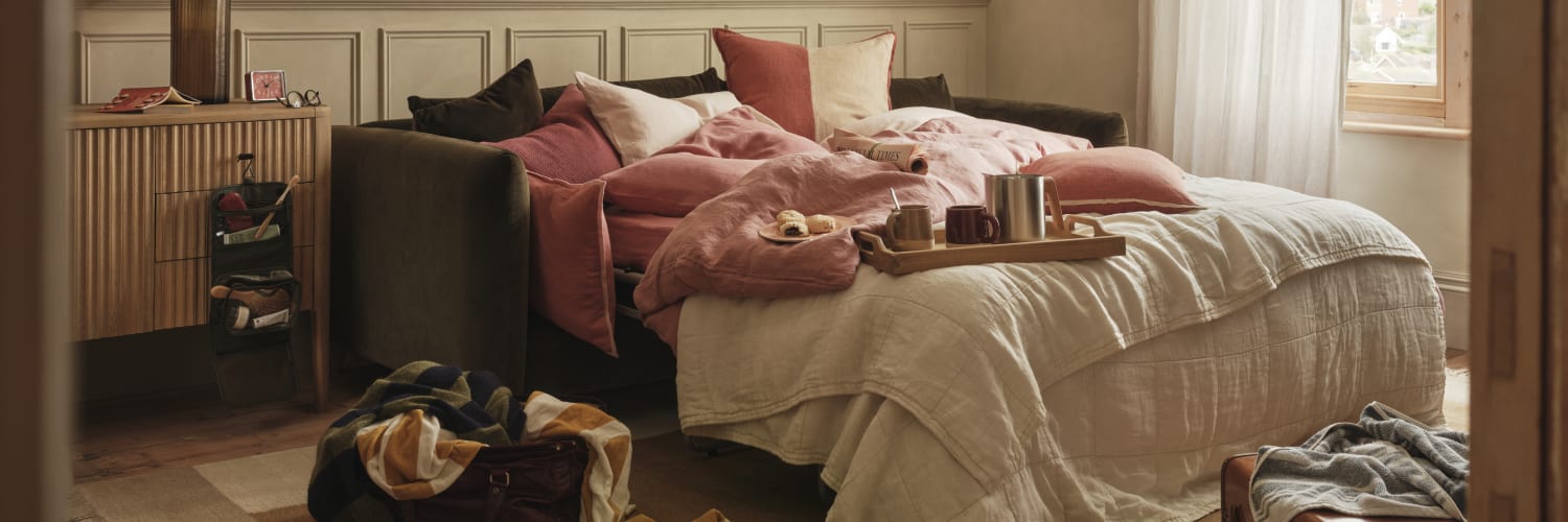 GUEST-READY SOFA BEDS