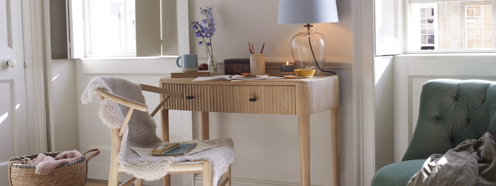 Loaf desk store chair