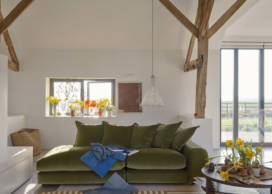 Wodge Modular Chaise Longue in Grass Clippings Green Velvet