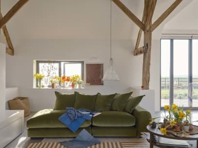 Wodge Modular Chaise Longue in Grass Clippings Green Velvet