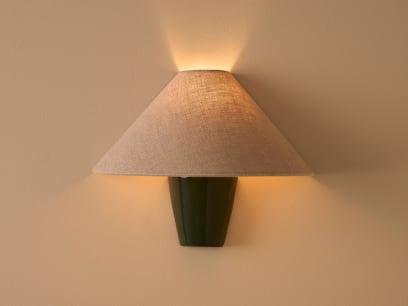 Nester Wall Light Potted Plant On HR