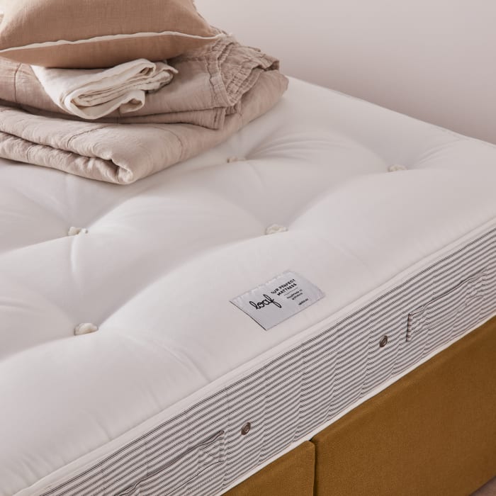 PERFECT MATTRESS 038 crop