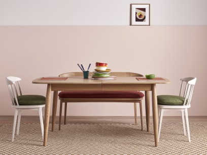 Chinwag Kitchen Table Non-extended in Light Oak
