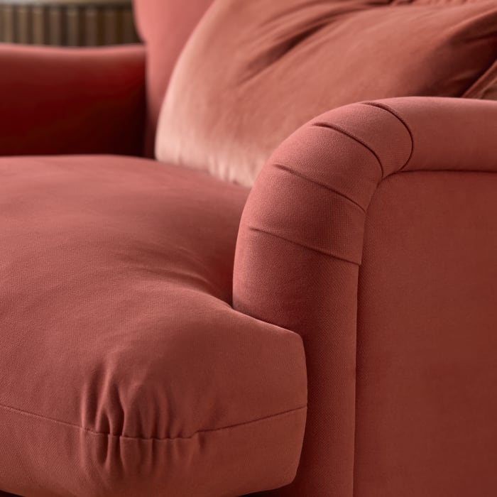 ITEM-002263 KINGPIN ARMCHAIR TOFFEE AAPPLE TWILL DETAIL1