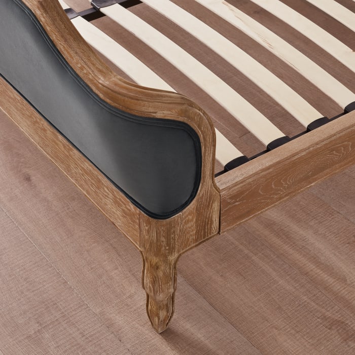 JOELLE BED DETAILS 021crop