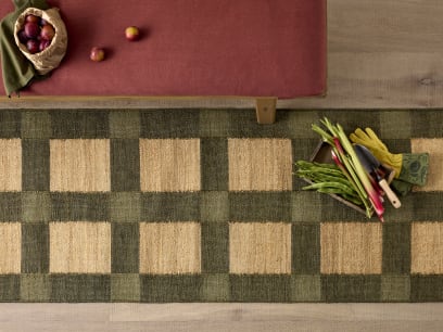 ITEM-002179 HATCHY JUTE RUNNER WAXED JACKET GREEN BANNER1