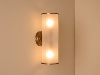Beamer Wall Light Frosted Side On HR
