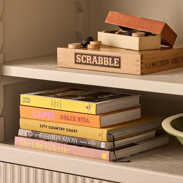 Keeper Shelfie Movie Time Set in Egg Box Painted Oak