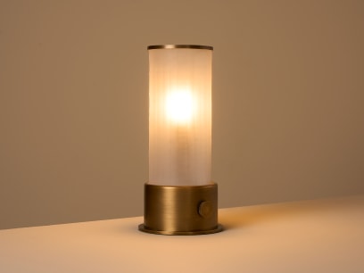 Beamer Portable Table Light Frosted On HR