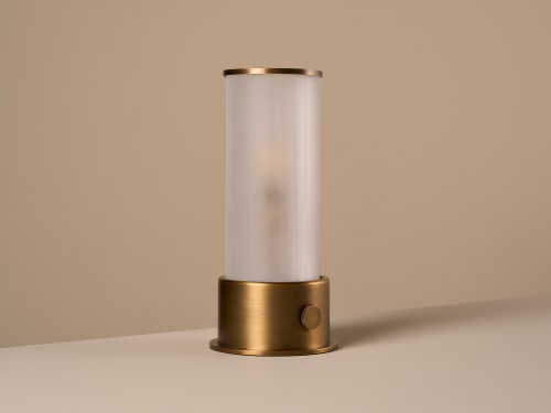 Beamer No Strings Rechargeable Table Lamp - Small - Frosted Glass