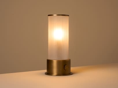 Beamer No Strings Rechargeable Table Lamp in Frosted Glass