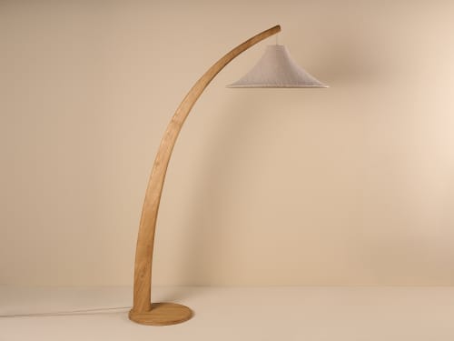 Carver Floor Lamp - Standard - Light Oak