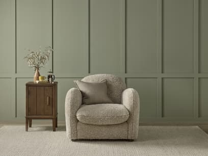 Nightcap Armchair Shearer detail1 HR