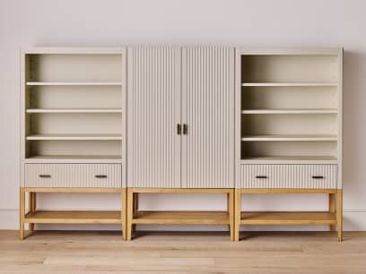 ITEM-002295 KEEPER DOUBLE SHELFIE & LEGSIE SET WOODEN DOORS EGG BOX OAK Main