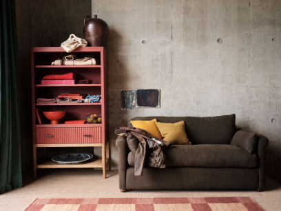 ITEM-002264 KEEPER SHELFIE SHELVES BROKEN POT BANNER1