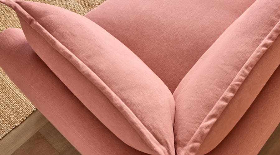 Weekender Sofa in Strawberry Milkshake Pink Linen