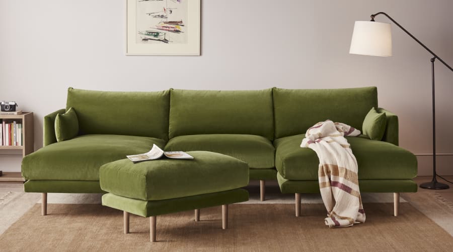 Jeffers Cinema Chaise Sofa in Grass Clipping Clever Velvet
