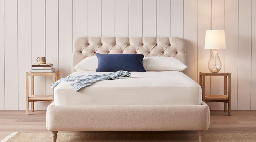 704370-bedlington-bed