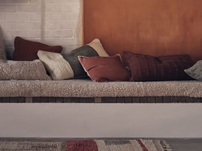 Bordy Edge Natural Linen Cushion