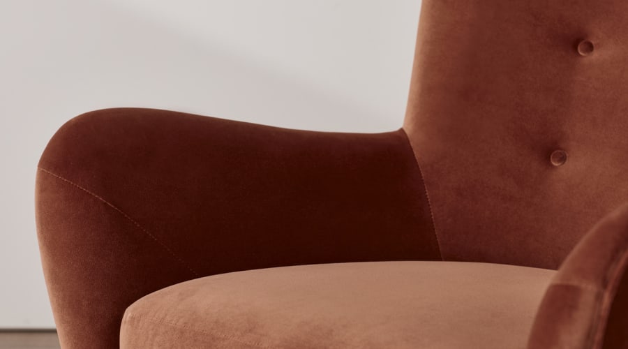 Chillback Accent Chair in Broken Pot Clever Velvet
