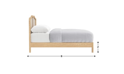24 Margot WO Bed 02