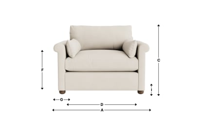 25 Queenie LoveSeat 01