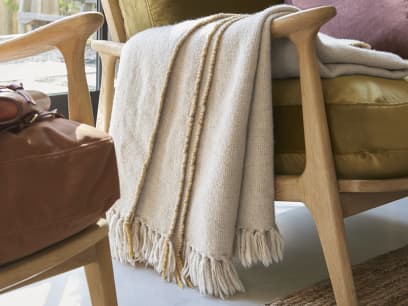 Slubby Knit Throw