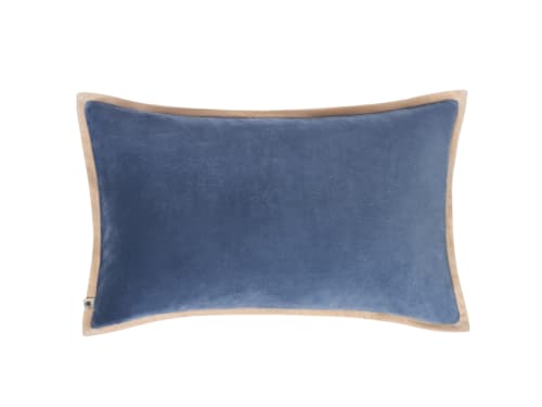 Bordy Edge Velvet Cushion 40 x 66 cm in Blue