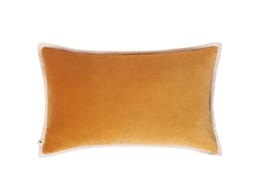 Bordy Edge Velvet Cushion 40 x 66 cm in Ochre