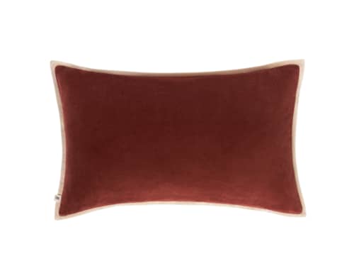Bordy Edge Velvet Cushion 40 x 66 cm in Brown