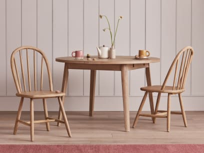 Pair of Chortler Kitchen Chairs in Whitewashed Oak with Parquet Pie Kitchen Table