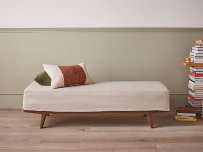 Tip Top Daybed