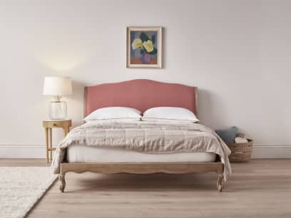 Coco Bed in Strawberry Milkshake Pink Linen