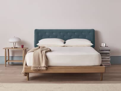 DR SLOW BED LIGHT OAK 02 021