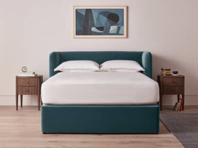 Snoozeliner Headboard in Sopping Seagrass Clever Velvet paired with Side Stash Bed