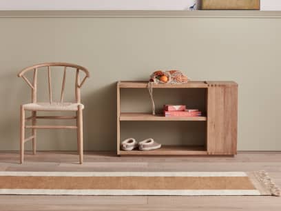 Shelfie Side Table in Whitewashed Oak with the Pitstop Kitchen Chair